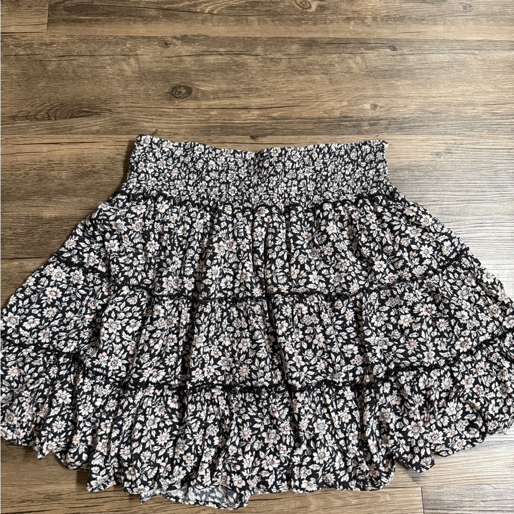 American Eagle Floral Tiered Mini Skirt